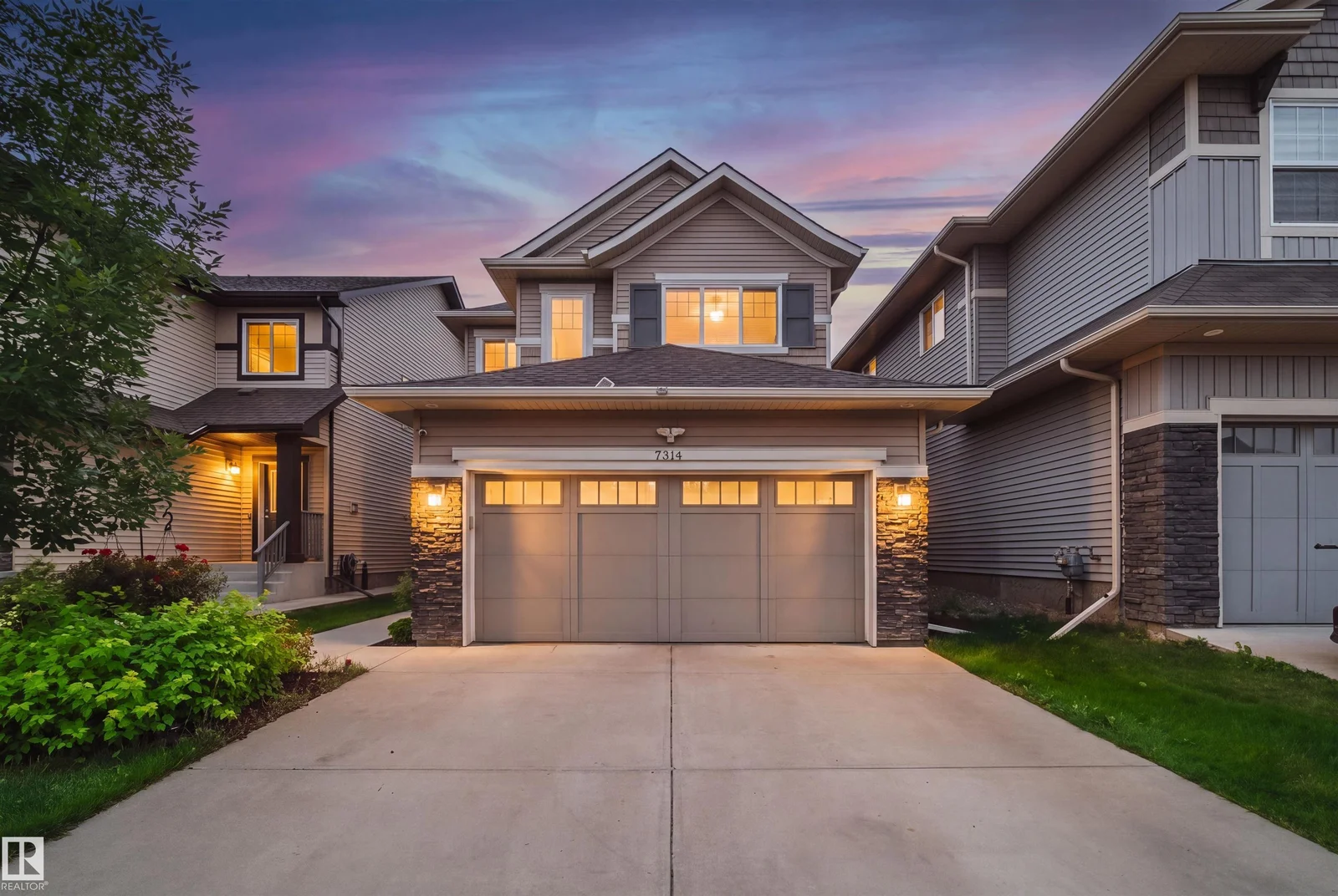 7314 EDGEMONT WY NW, Edmonton