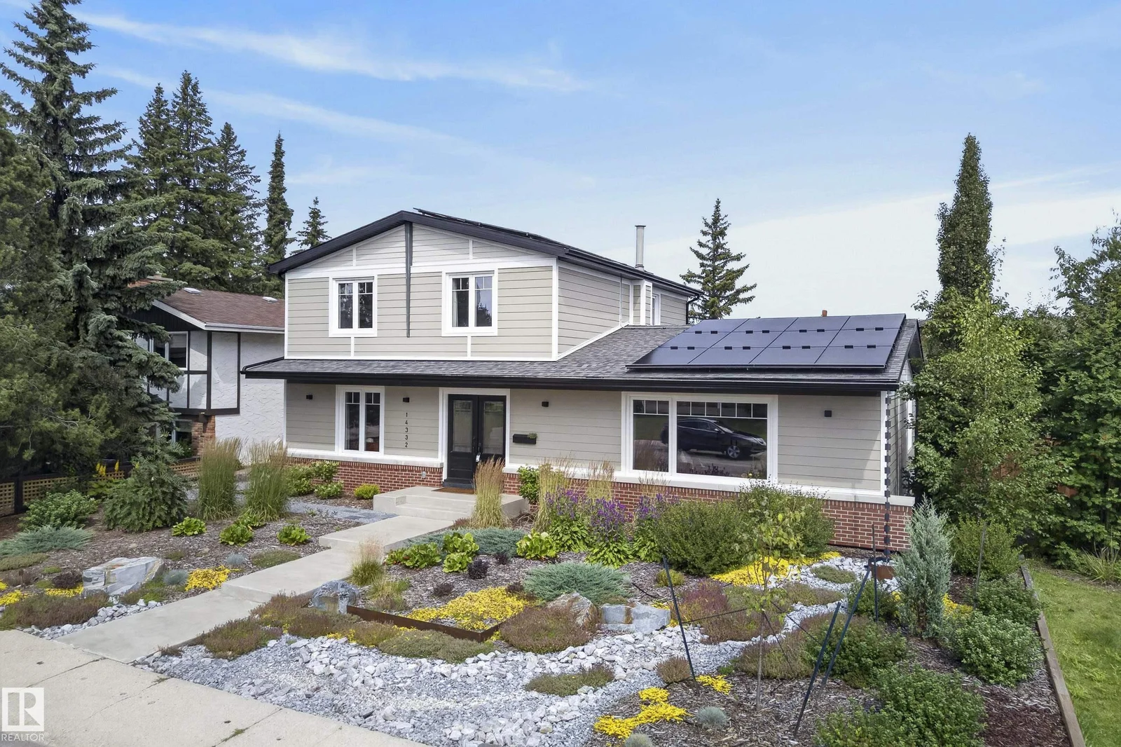 14332 51 AV NW, Edmonton