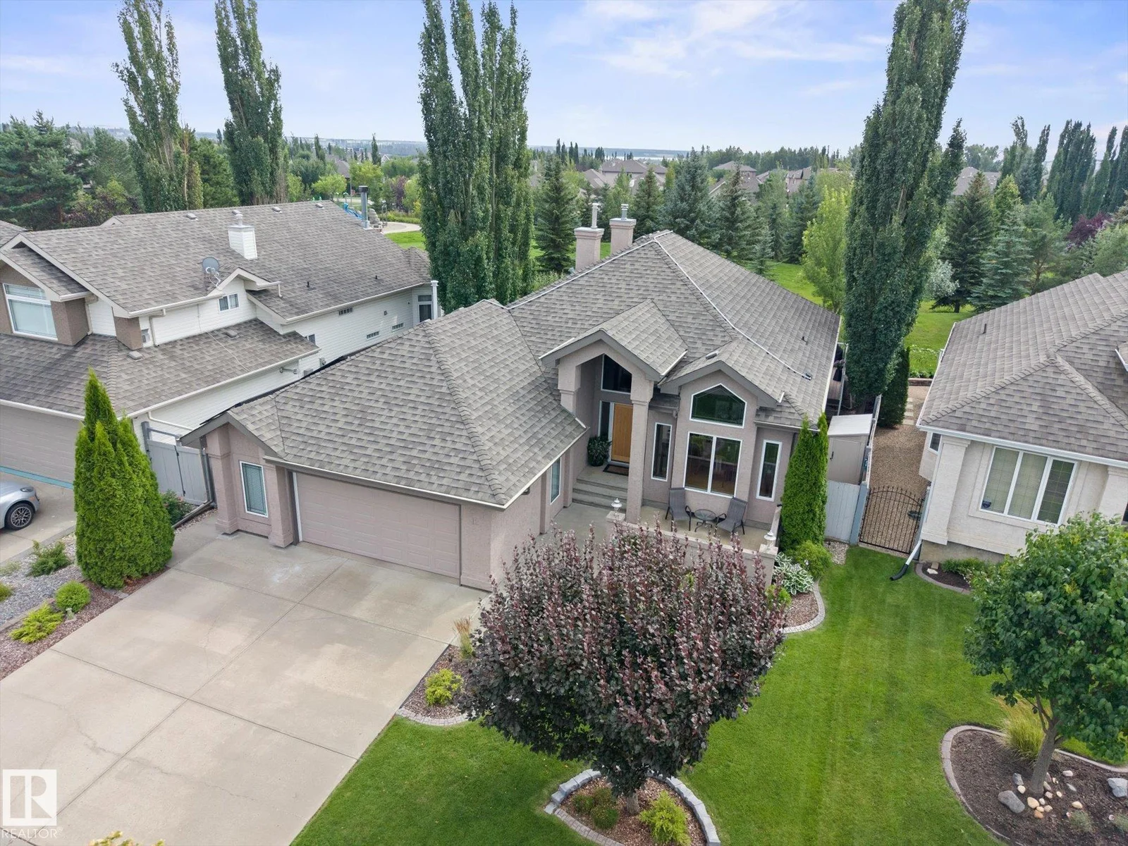12 LAFLEUR DR, St. Albert