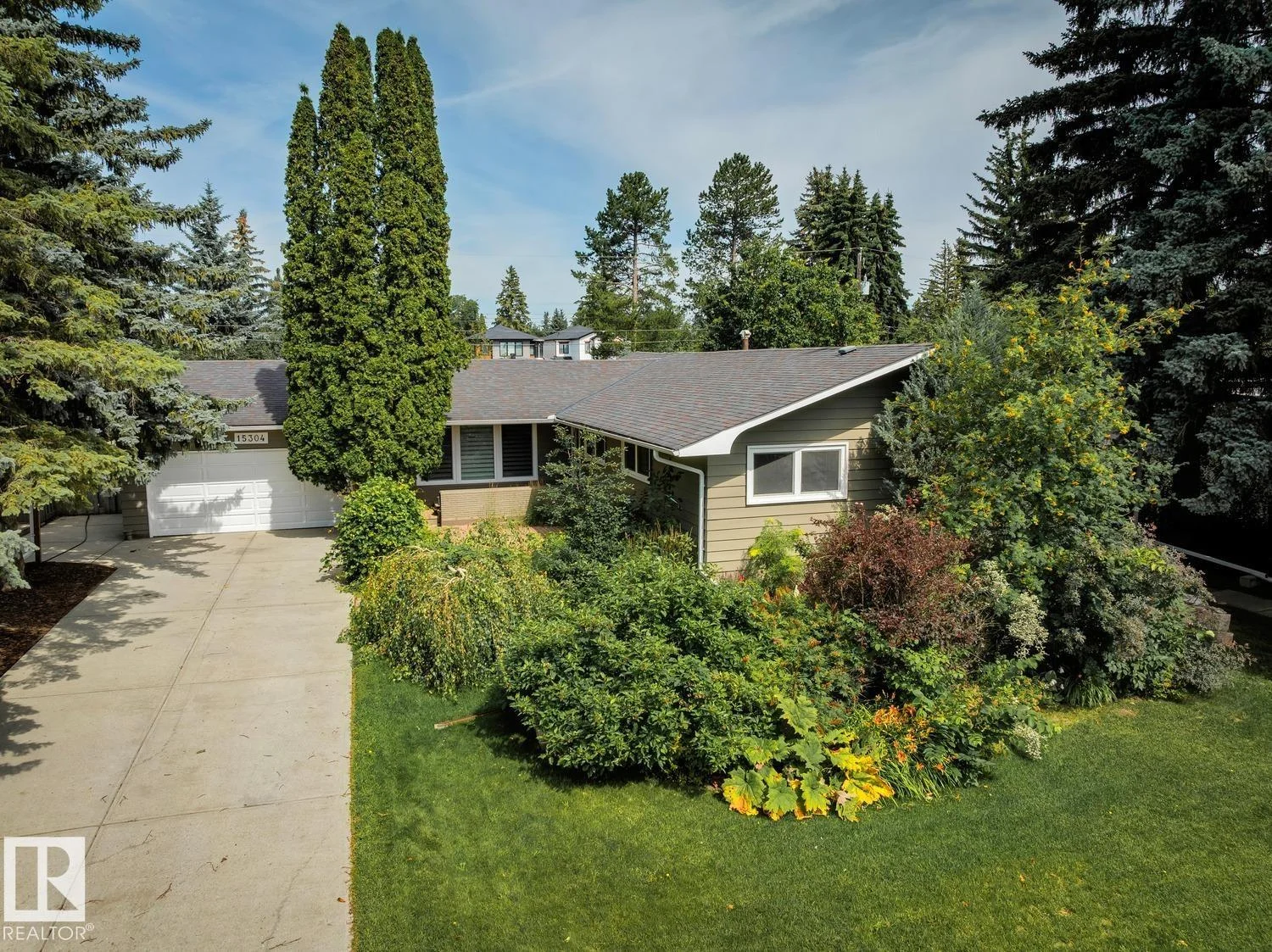 15304 RIO TERRACE DR NW, Edmonton