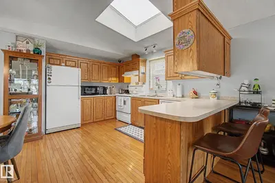 Photo 2 of 3400 48 ST