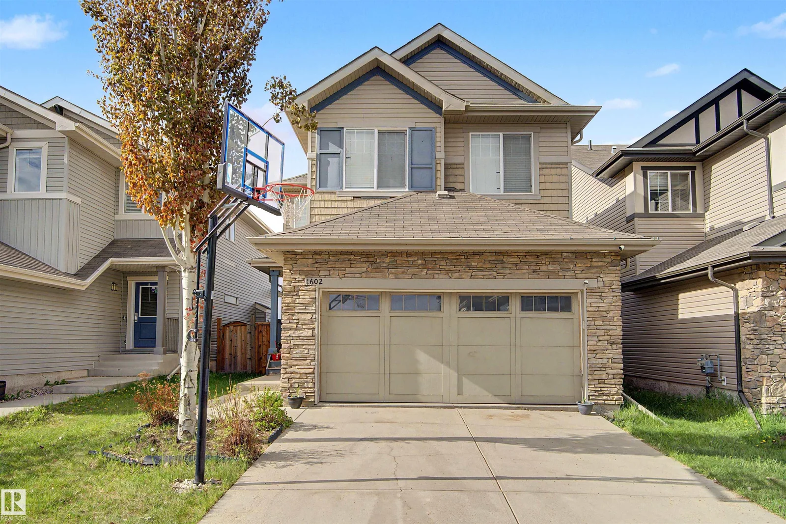1602 CHAPMAN WY SW, Edmonton