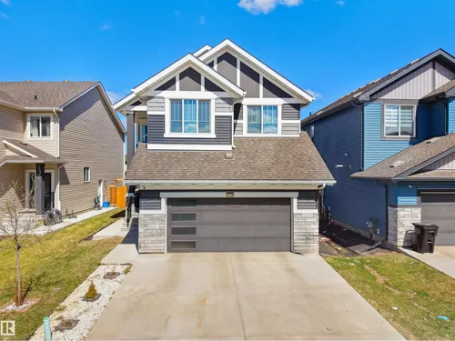 2520 12 AV NW NW