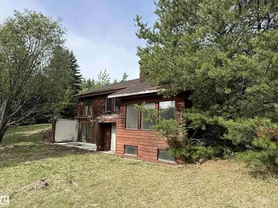 Photo 3 of #7 53104 RGE ROAD 13