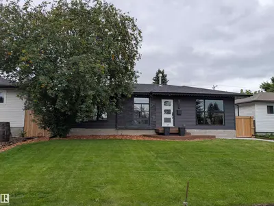 Photo 1 of 6115 95 AV NW