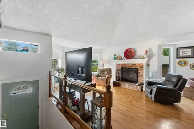 Photo 1 of 52552 RGE ROAD 224