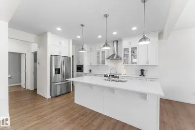 Photo 3 of 6116 175 AV NW