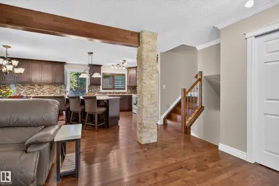 Photo 4 of 27 HIGHCLIFF RD