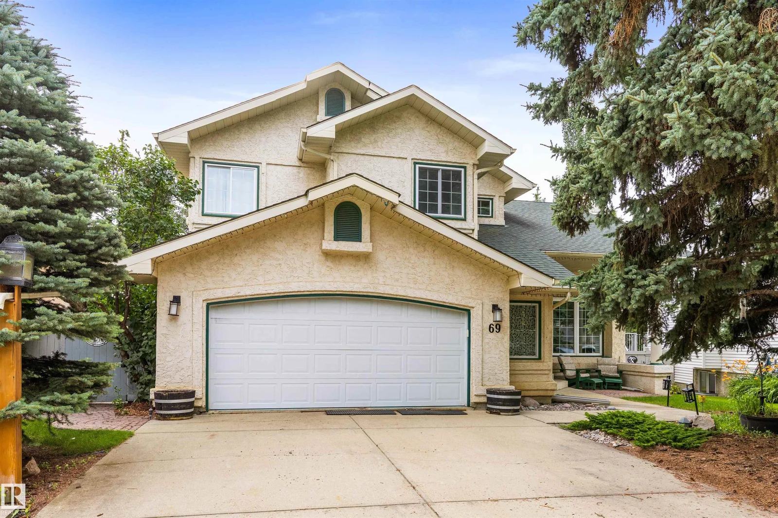 69 HARWOOD DR, St. Albert