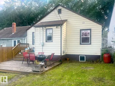 Photo 1 of 9828 84 AV NW