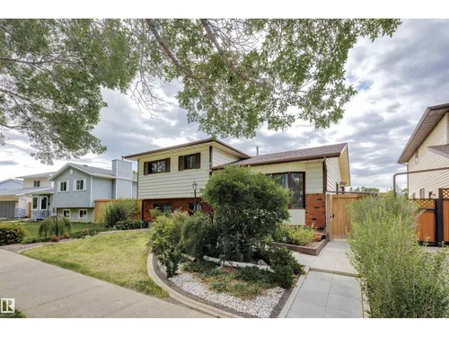 9315 168 AV NW
