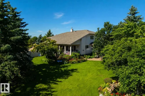 11304 9 AV NW