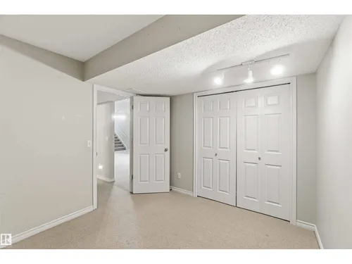 2012 35A AV NW