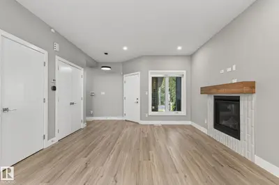 Photo 1 of 10906 54 AV NW