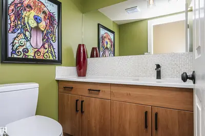 Photo 4 of 15104 42 AV NW