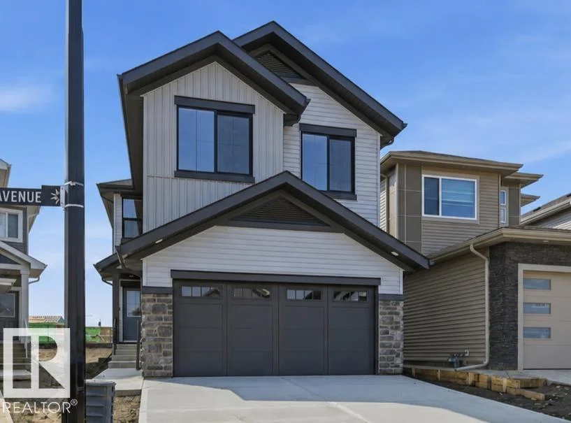 911 18 AV NW, Edmonton