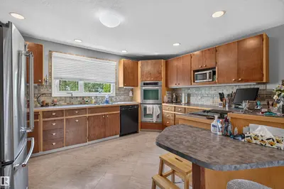Photo 3 of 56505 RGE ROAD 233
