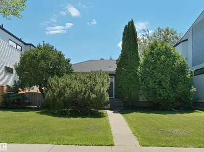 Photo 1 of 9311 75 AV NW