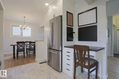 Photo 3 of 4640 102A AV NW
