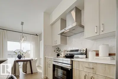 Photo 2 of 18631 19 AV NW