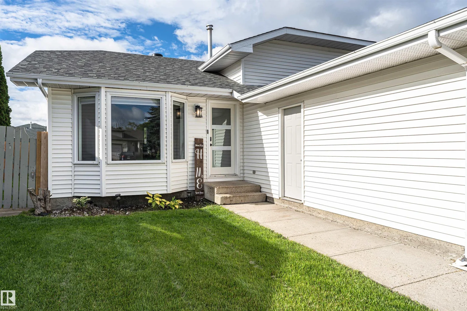 4521 29 AV NW, Edmonton