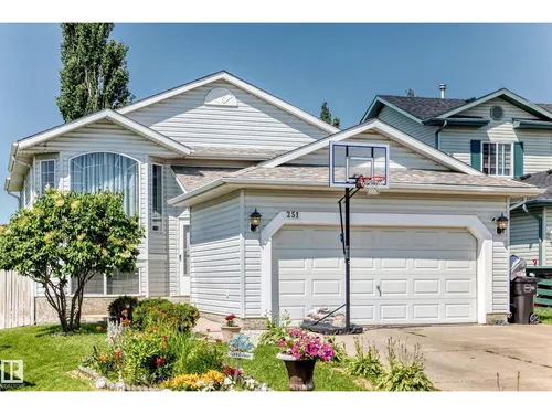 251 DUNVEGAN RD NW