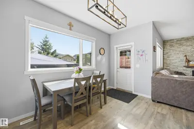 Photo 3 of 22135 96 AV NW