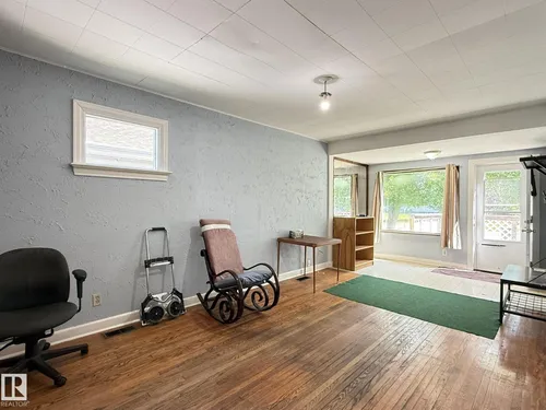 5132 52 ST