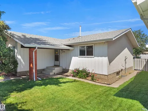 8804 19 AV NW
