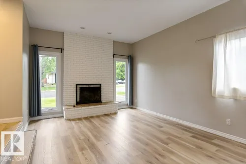 2016 82 ST NW