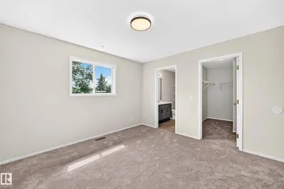 Photo 4 of 3035 134 AV NW