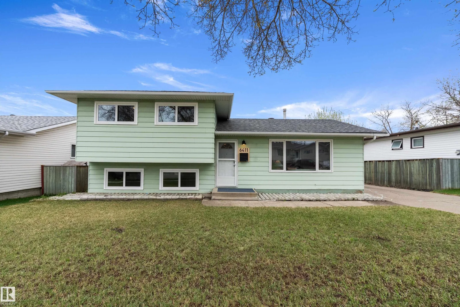 6411 152A AV NW, Edmonton