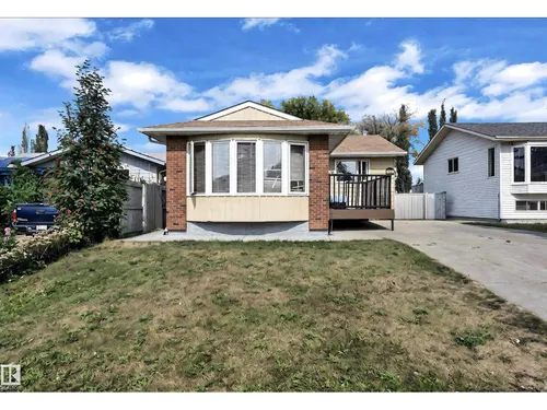 3520 19 AV NW