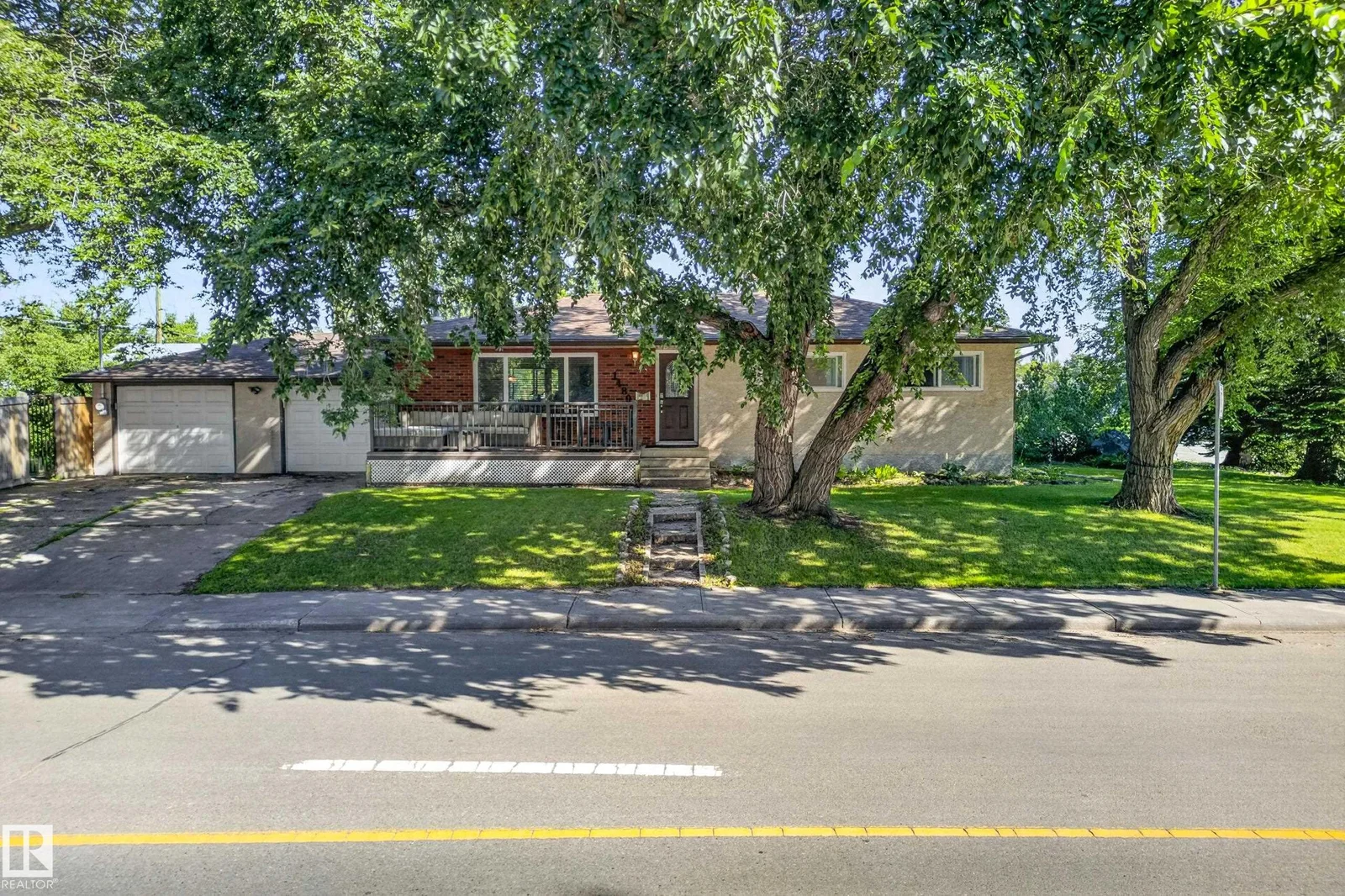 14804 95 AV NW, Edmonton