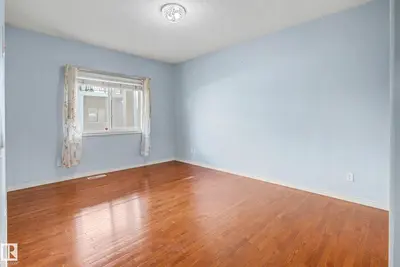 Photo 2 of #47 13825 155 AV NW