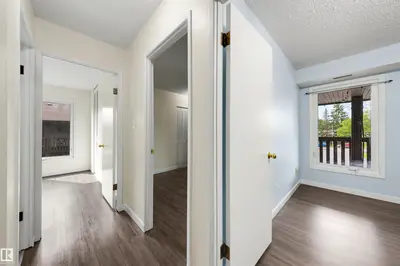 Photo 2 of 241 SURREY GARDENS GD NW