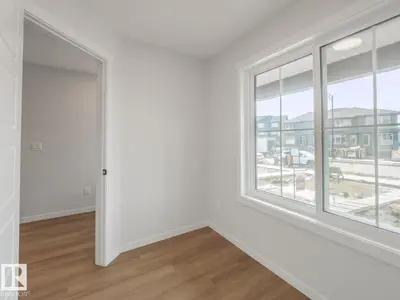 Photo 2 of 17224 4 ST NW