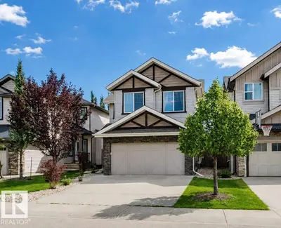 Photo 1 of 15839 10 AV SW