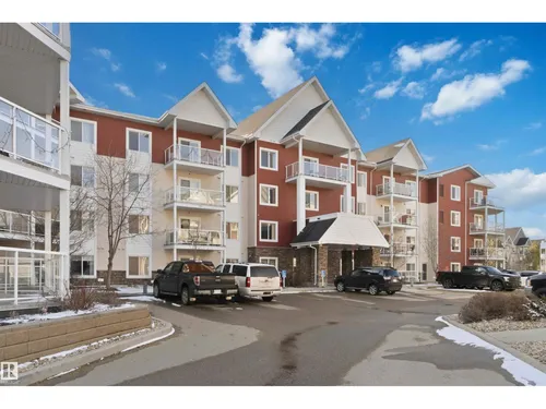 #114 2207 44 AV NW