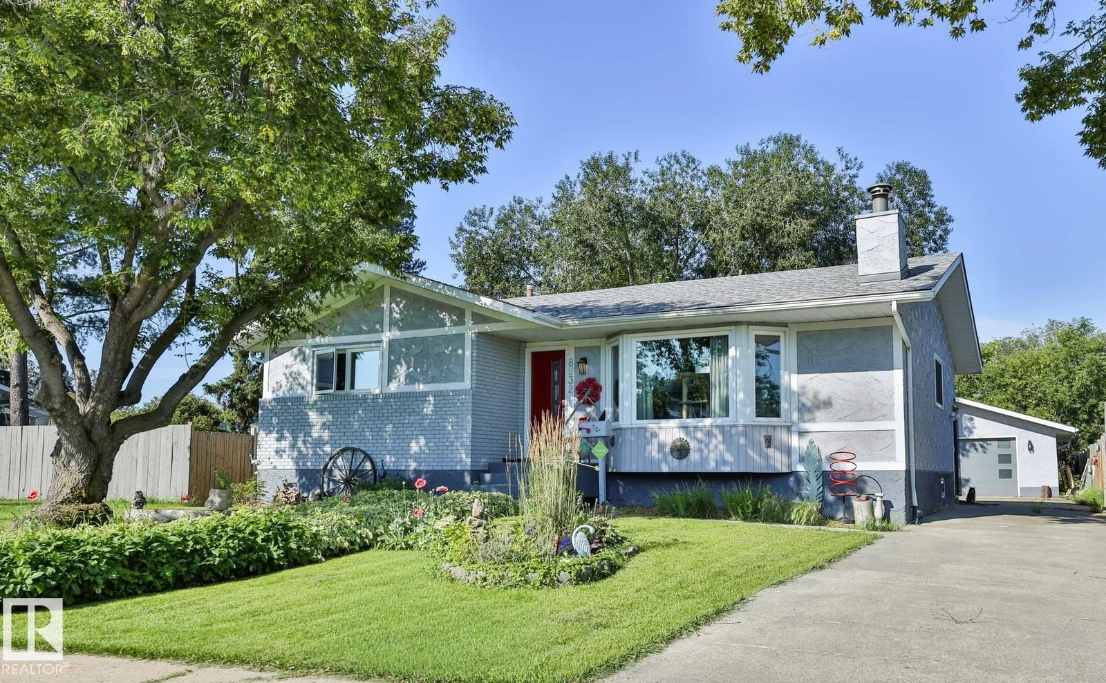 8932 187 ST NW, Edmonton
