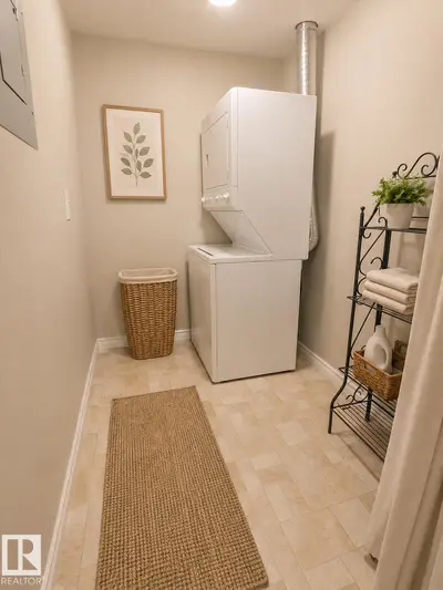 Photo 4 of #204 16715 100 AV NW NW