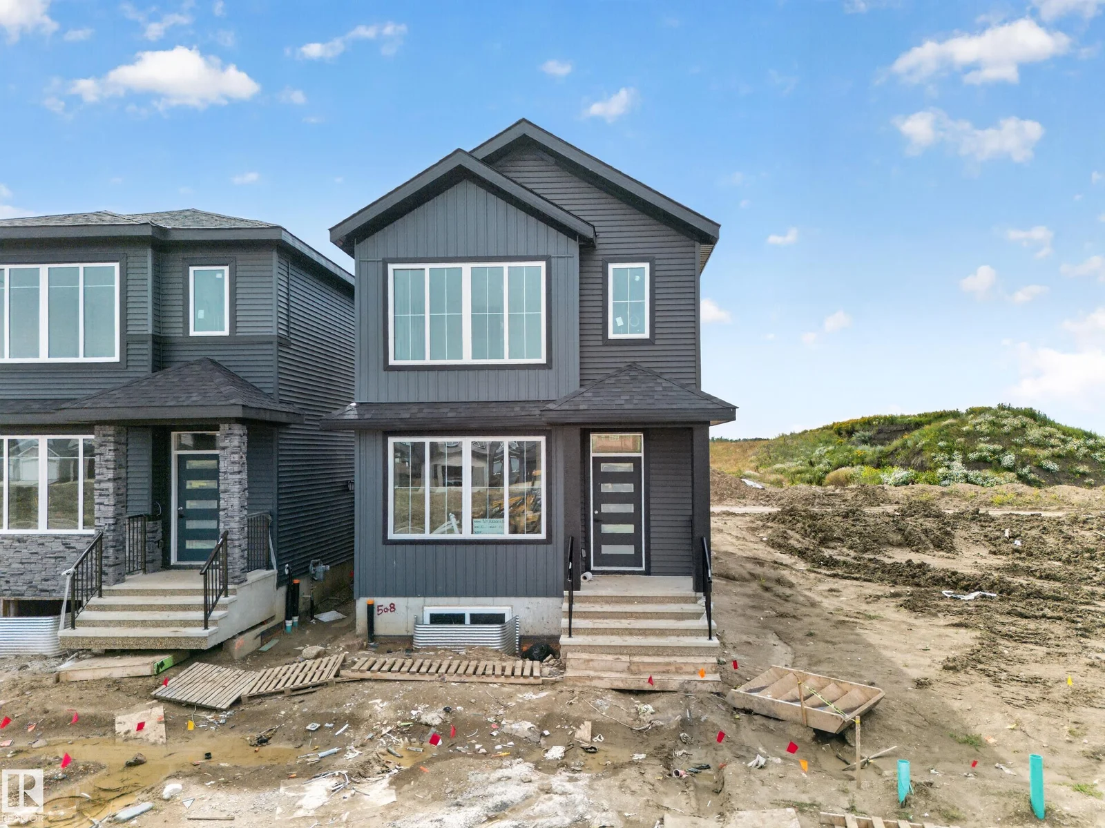 508 Robinson BV, Leduc