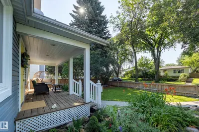 Photo 1 of 10644 65 AV NW
