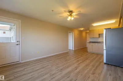 Photo 3 of #326 8802 SOUTHFORT DR