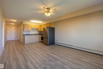 Photo 4 of #326 8802 SOUTHFORT DR