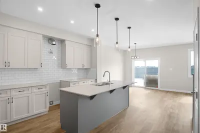 Photo 3 of 7235 182 AV NW