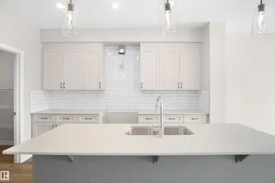 Photo 4 of 7235 182 AV NW