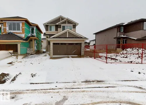 8723 183 AV NW NW