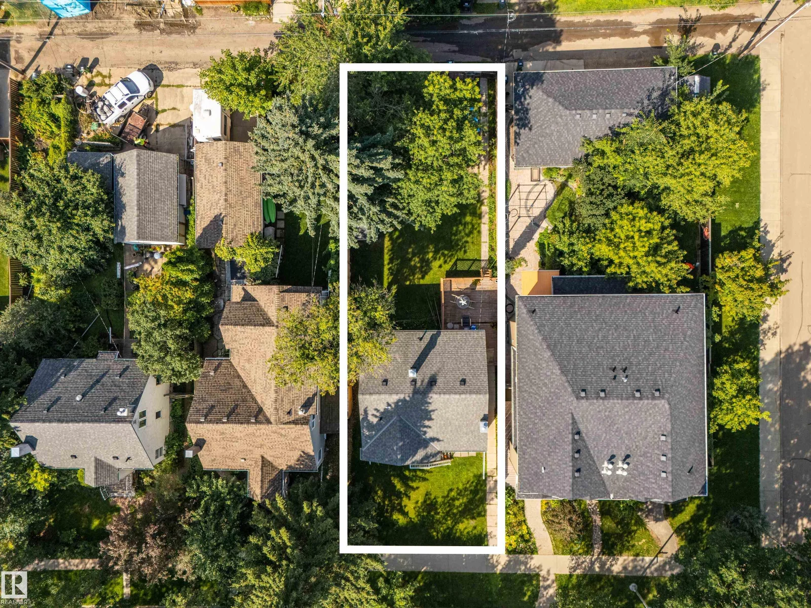 8850 89 ST NW, Edmonton
