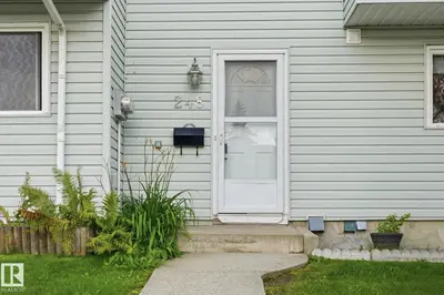 Photo 1 of 248 DICKINSFIELD CT NW